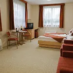 Hotel Voelgyikut Haz