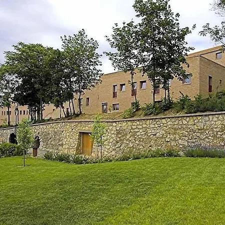 Hotel Voelgyikut Haz *