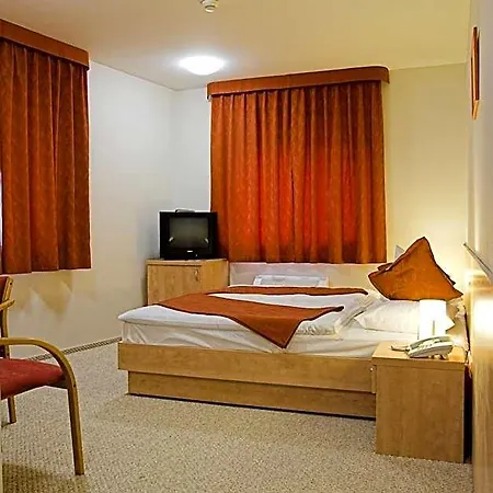 Otel Voelgyikut Haz Veszprém